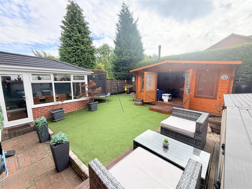 House in Stockport - View 4