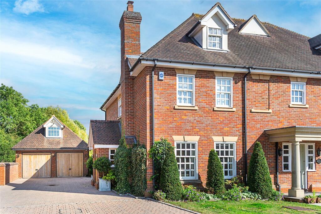 Main image of property: Buckland Gate, Wexham, Slough, Buckinghamshire, SL3