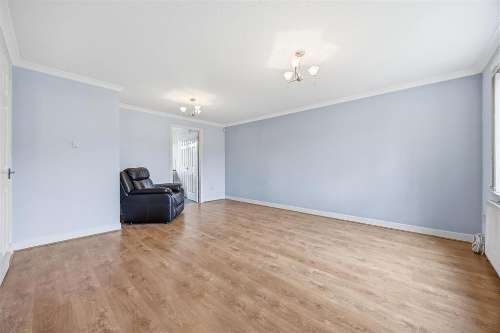 Apartment in Glasgow - View 5
