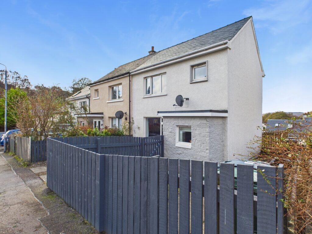 Main image of property: 16 Kerrera Terrace, Dunollie, Oban, PA34 5AT