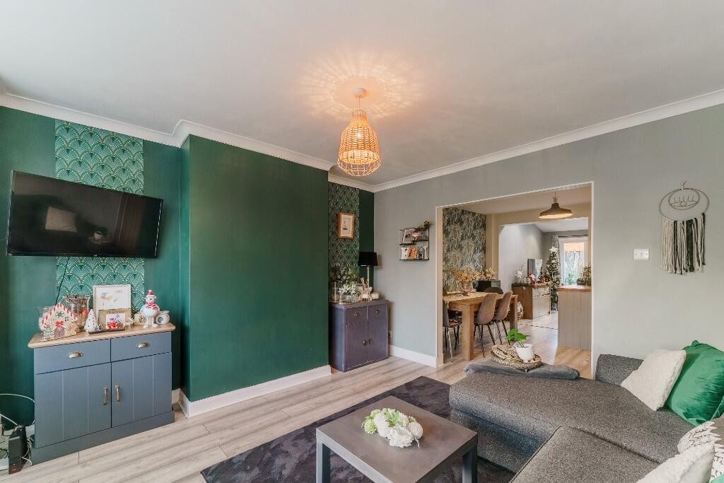 College Road, Castleford, West Yorkshire, WF10 photo 3