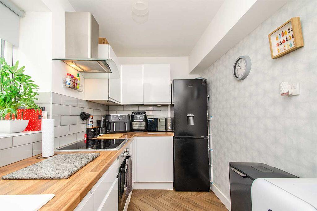 Apartment in Lichfield - View 3