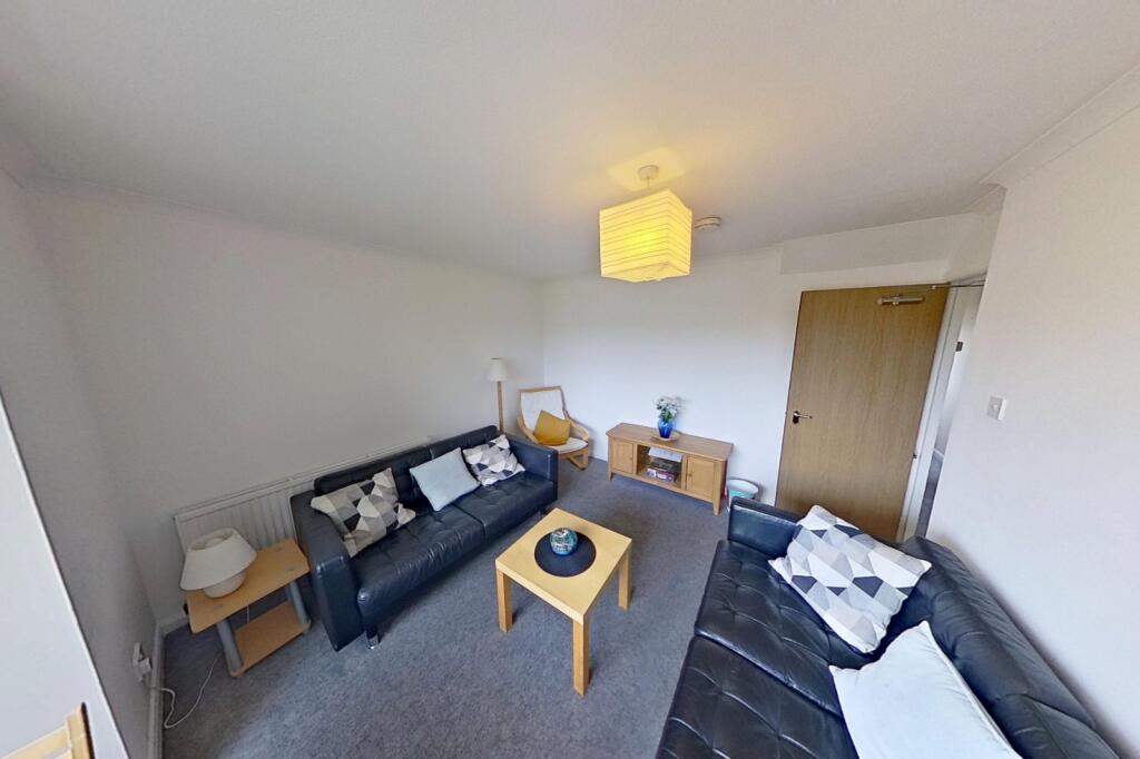 Apartment in Kirkcaldy - View 4