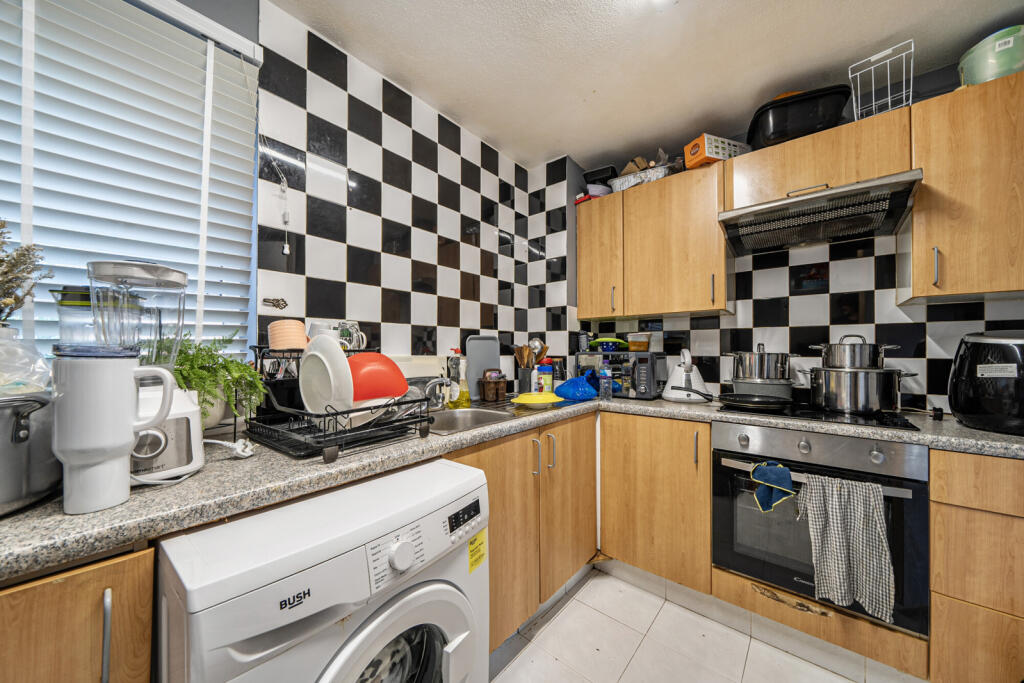 Apartment in London - More