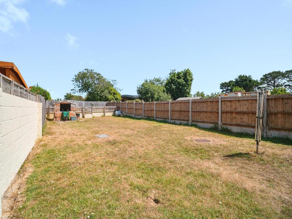 House in Dorchester - View 3
