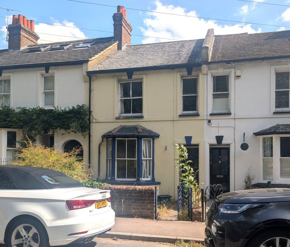 Main image of property: 31 Collett Road, Hemel Hempstead, HP1 1HY