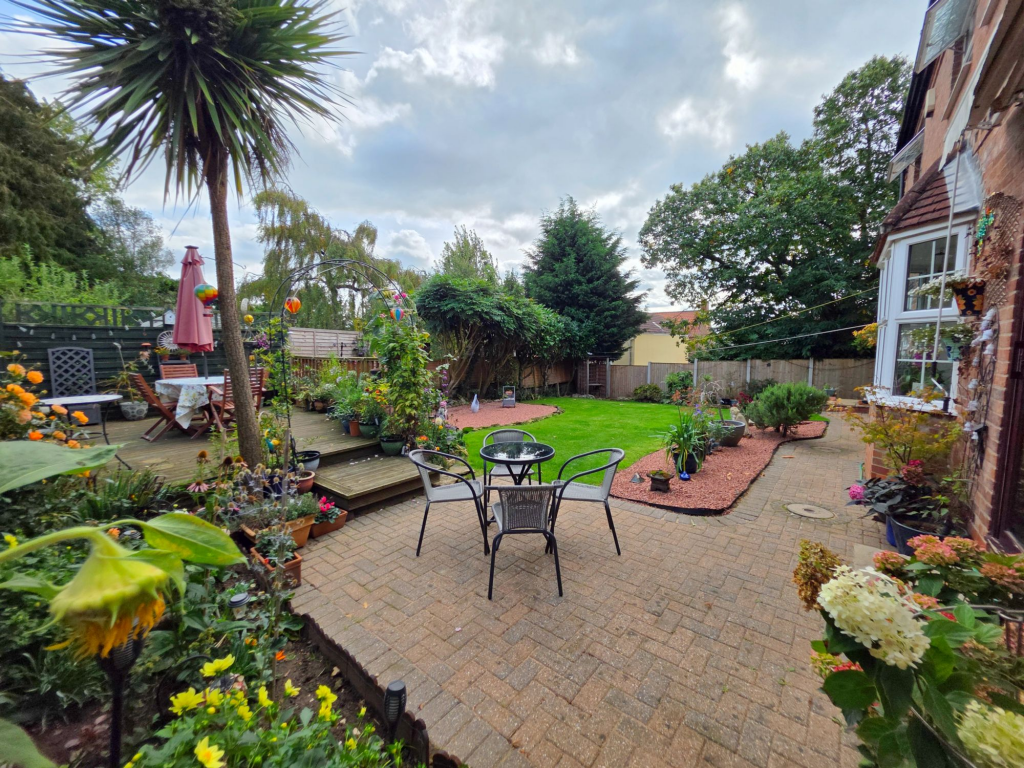 Main image of property: Crackle Hill, Westwoodside, DN9