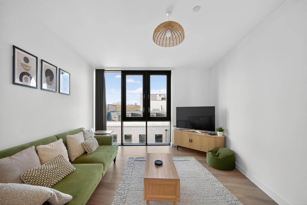 Apartment in London - View 5