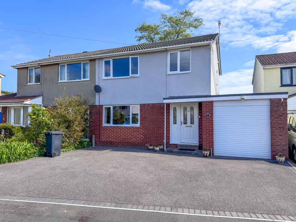 Main image of property: Mead Road, Portishead, Somerset, BS20