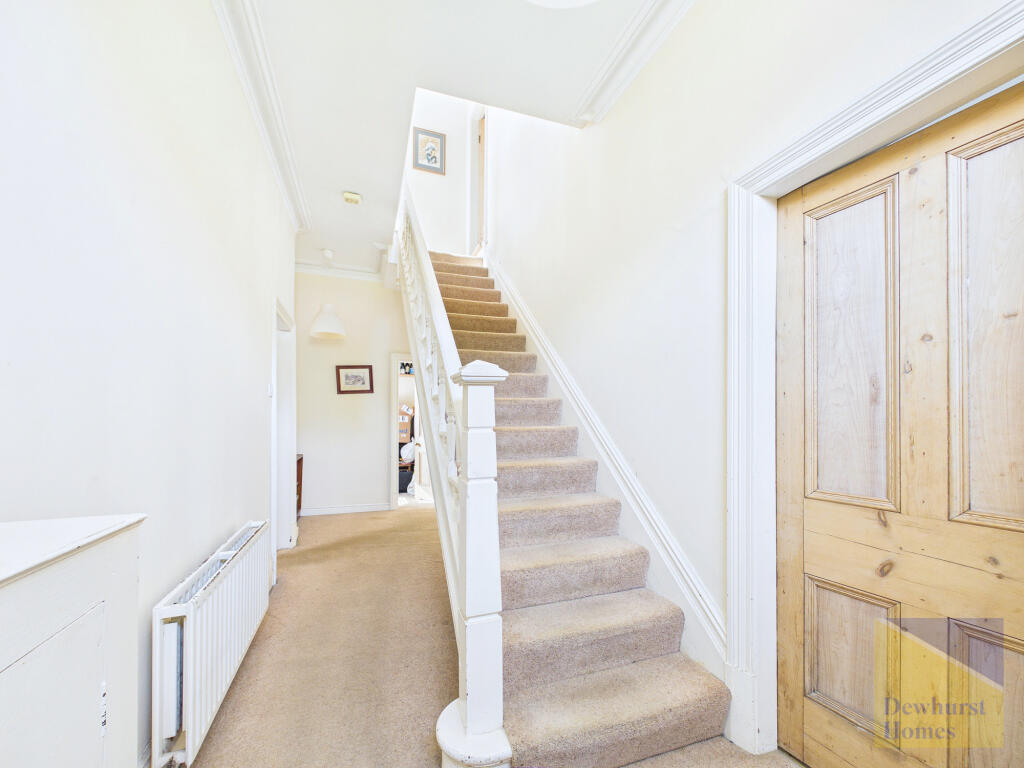 Waterloo Road,  Ashton, PR2 photo 2