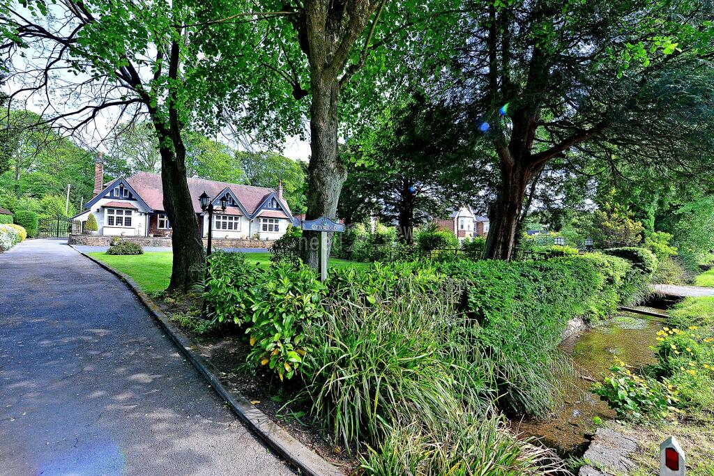 Lynwoods Linby Lane photo 2