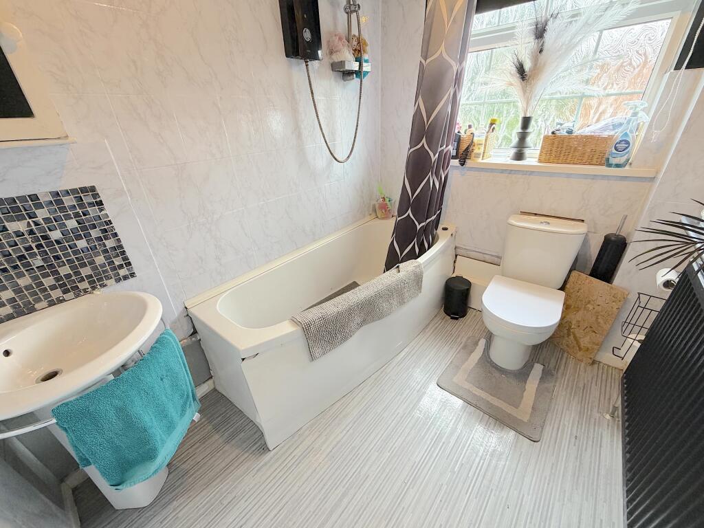House in Wolverhampton - View 3