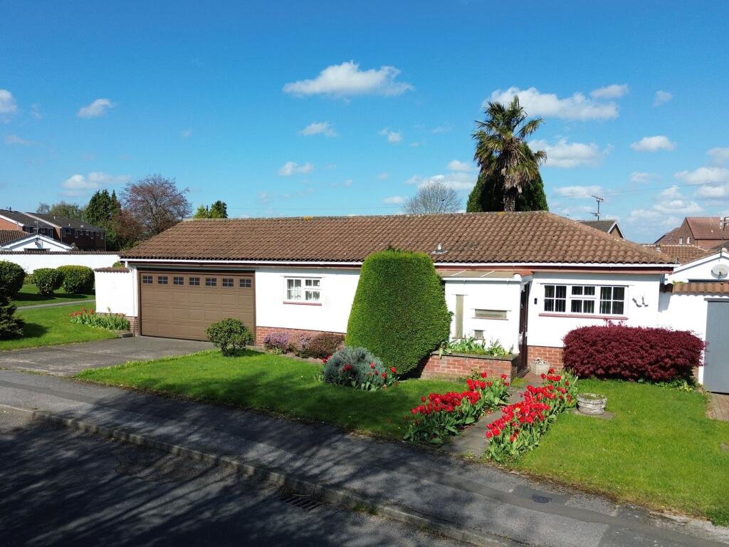 Main image of property: Kingsbridge Avenue, Mapperley, Nottingham