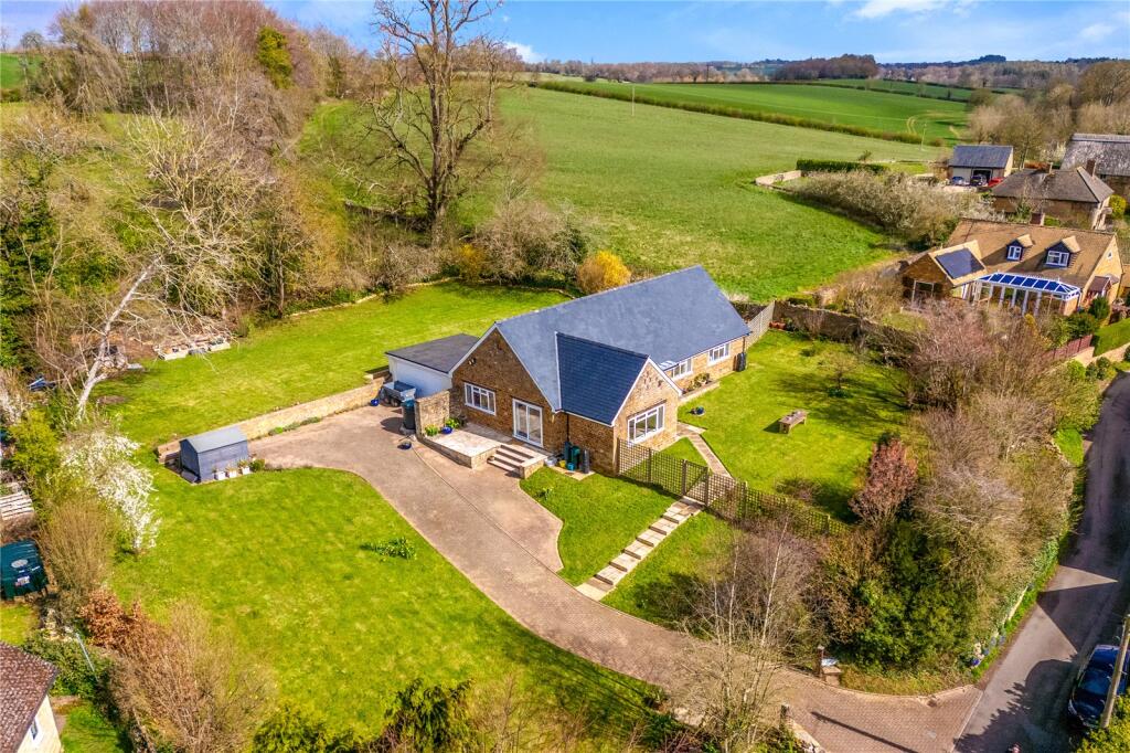Main image of property: Hollow Road, Lower Tadmarton, Oxon, OX15