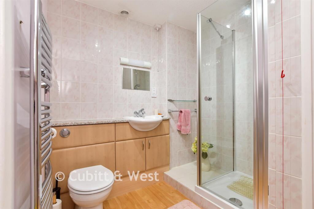 Apartment in Brighton - View 5