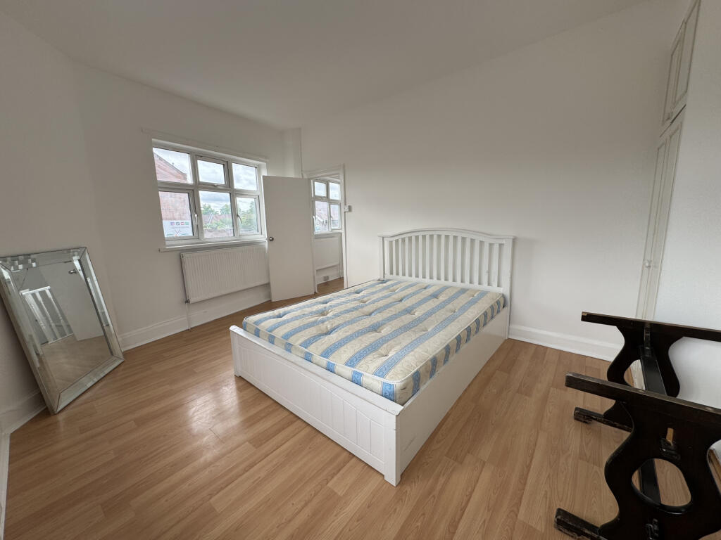 Main image of property: Woodford Road, London, E7