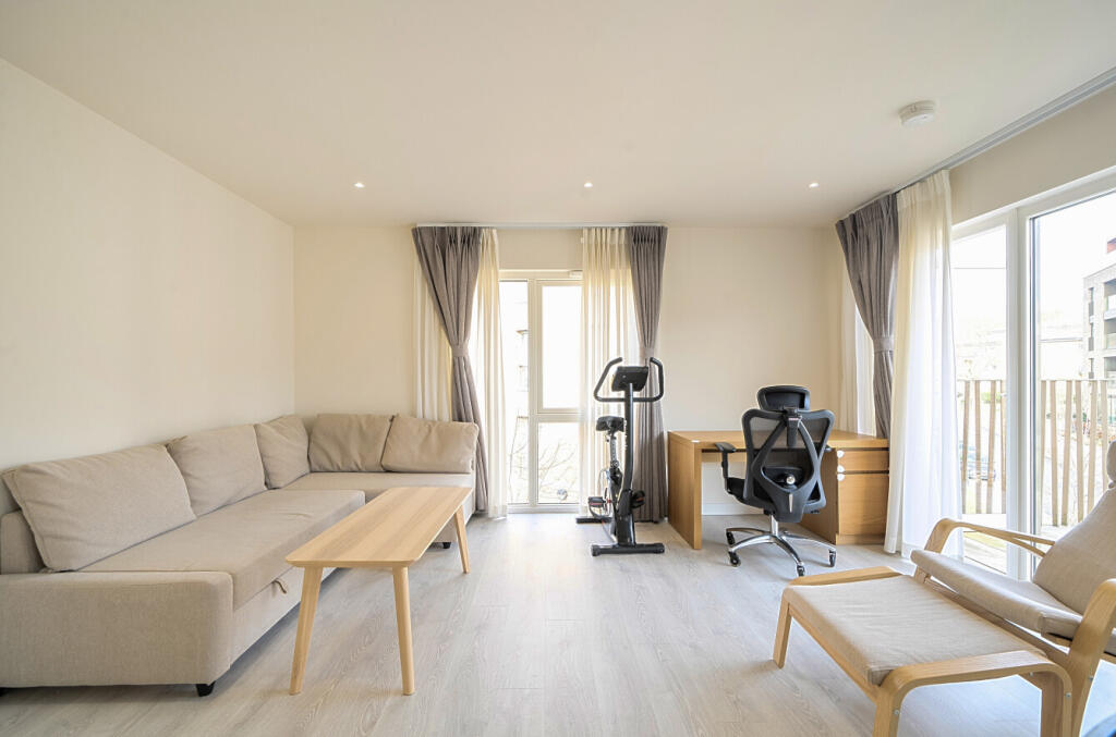 Main image of property: Harewood Avenue, London, NW7