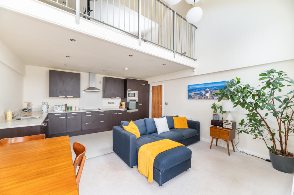 Additional image 7 of Airedale Mills, Micklethwaite Lane, Bingley, West Yorkshire, BD16