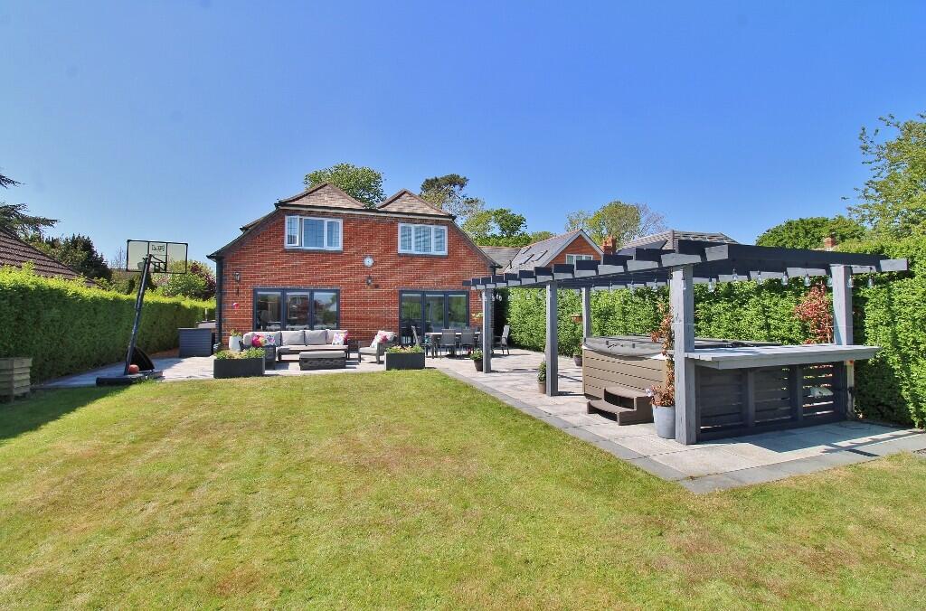 House in Fareham, Hampshire - View 3