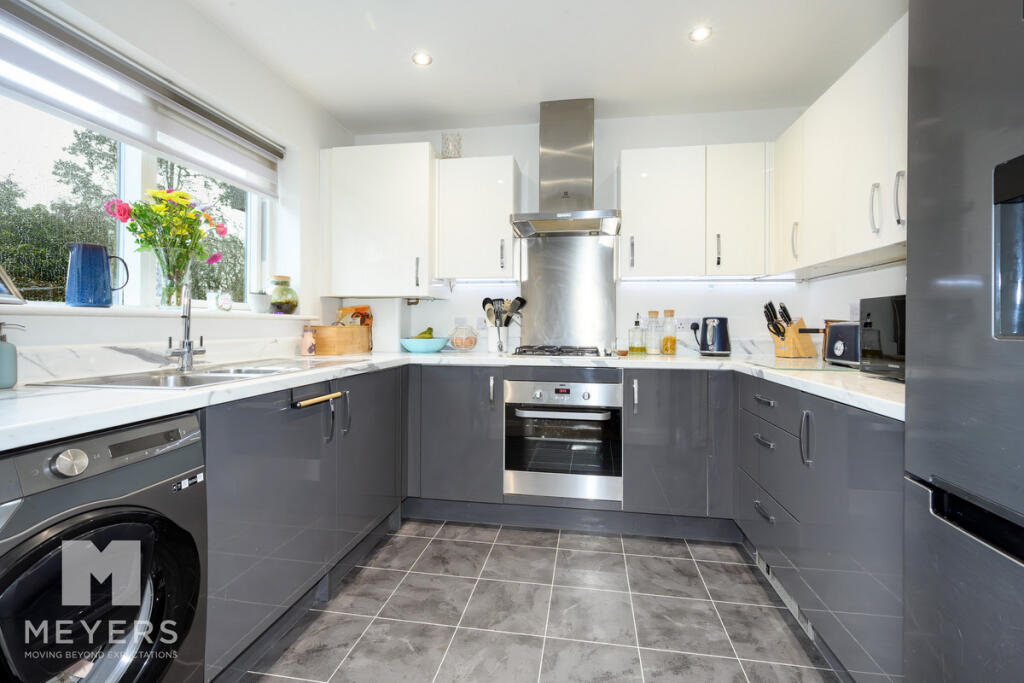 Normandy Way | Ringwood | BH24 photo 5