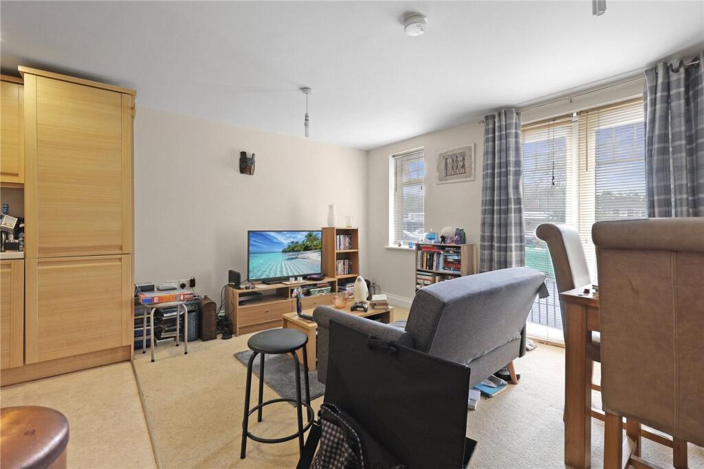 Apartment in Stockton-on-Tees, Nunthorpe - View 2