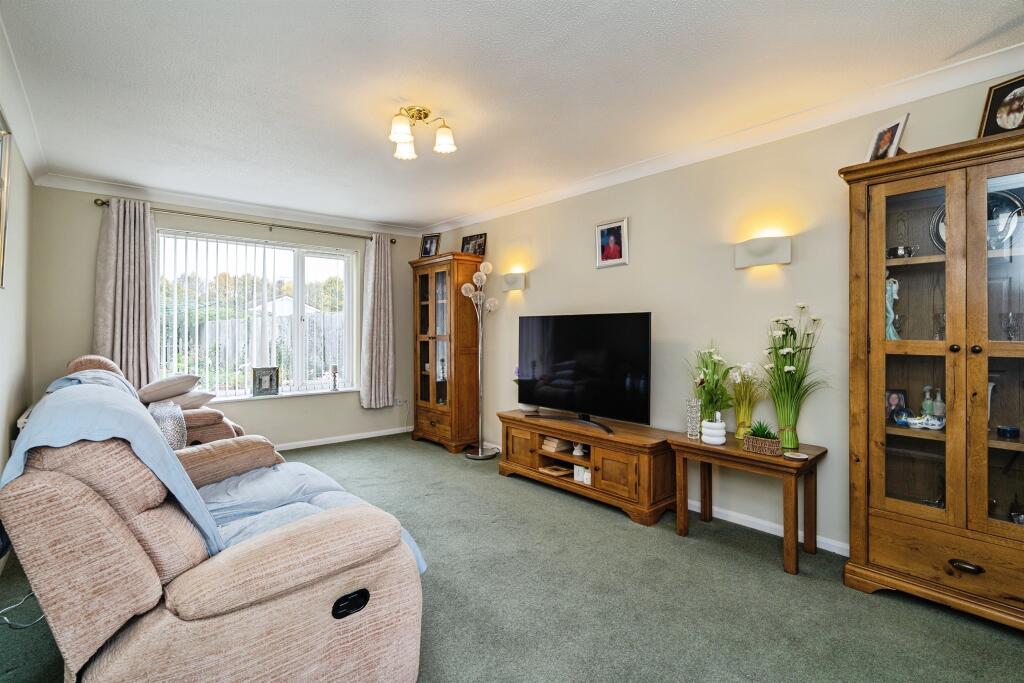 Beech Close, Scole, Diss photo 3