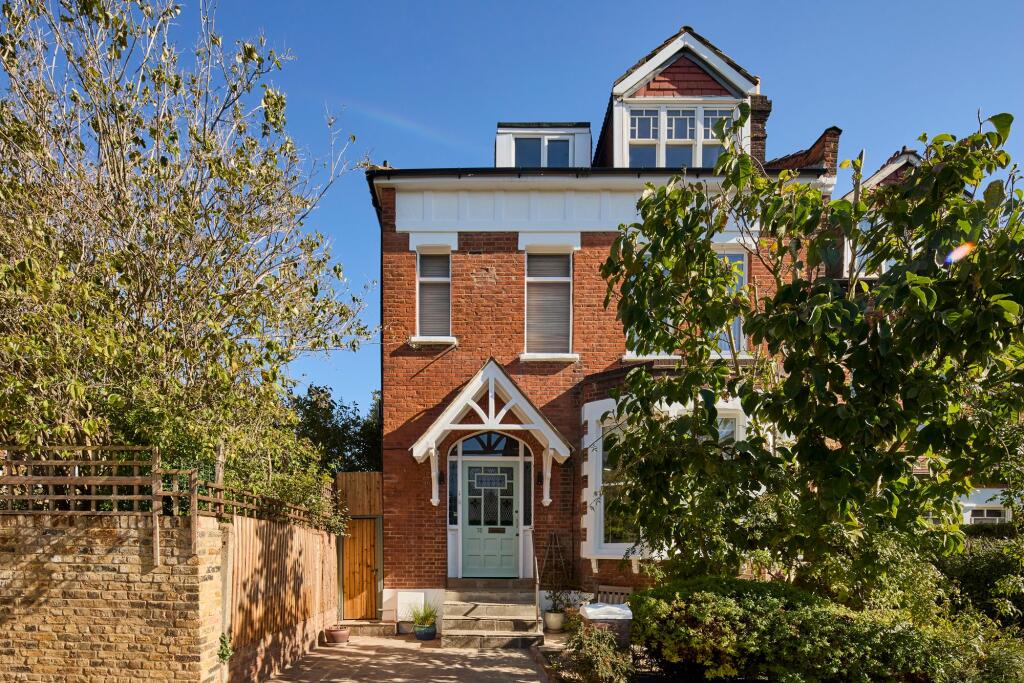 Main image of property: Albany Road, London, N4