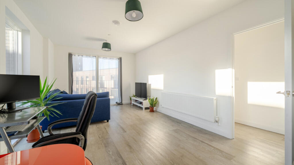 Carraway Street, Reading, RG1 3GE photo 3