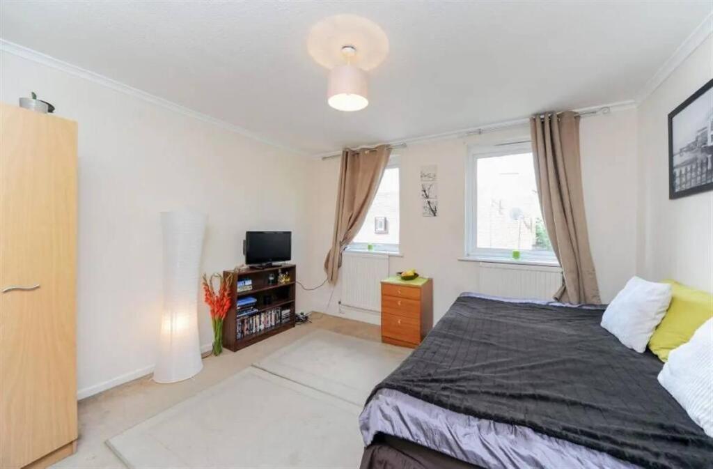 House in London - View 4