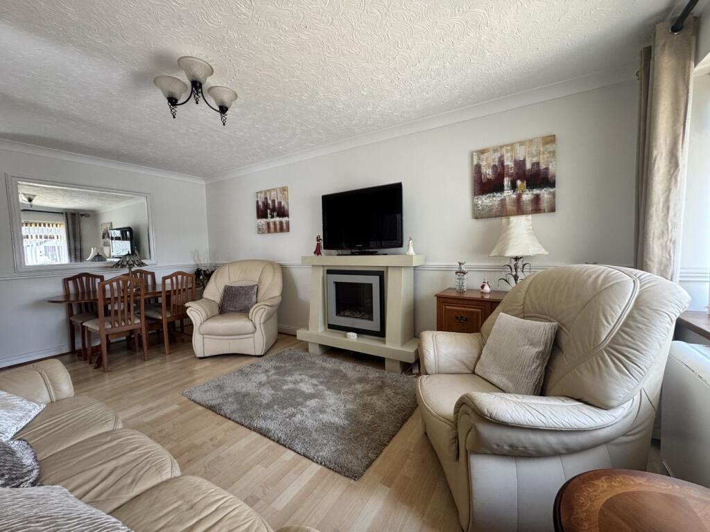 House in Ammanford, Llandybie - View 5