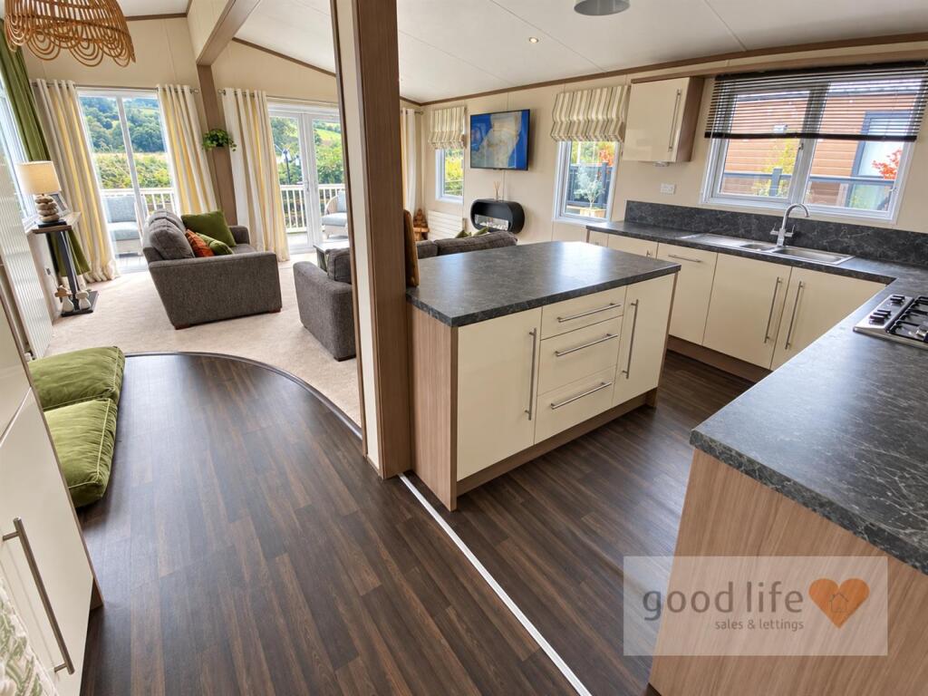 House in Bishop Auckland, Frosterley - More