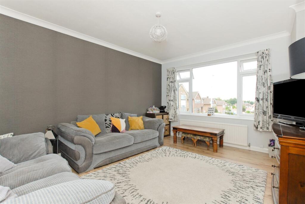 House in Southall - View 4