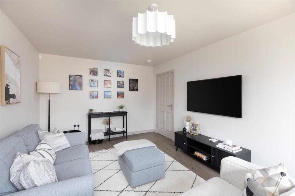 43 Brocks Road, Perth, Perth and Kinross, PH2 photo 2