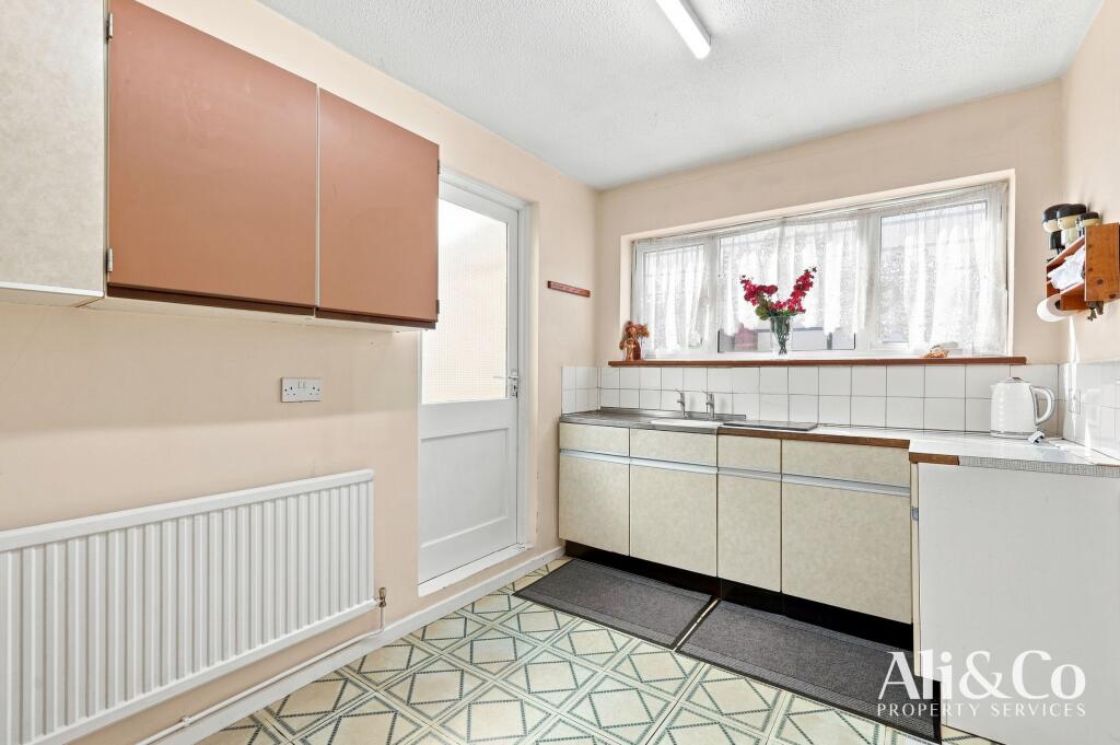 House in Tilbury, Essex - View 5