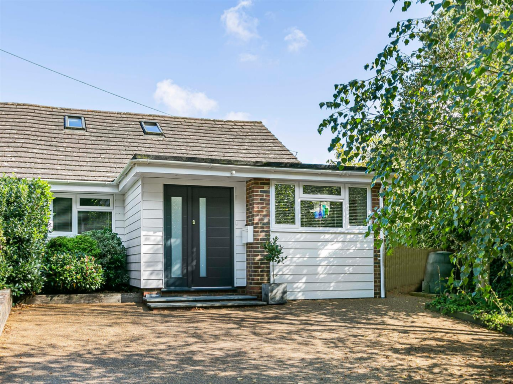 Main image of property: South Street, East Hoathly, BN8 6DT