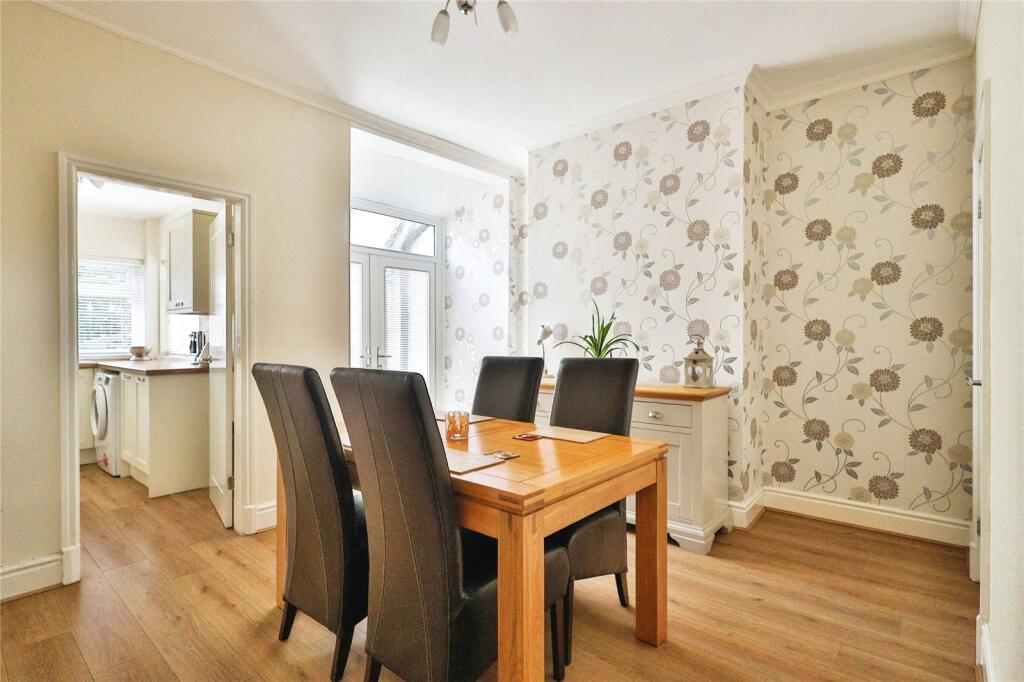 House in Tameside, Fairfield - View 5