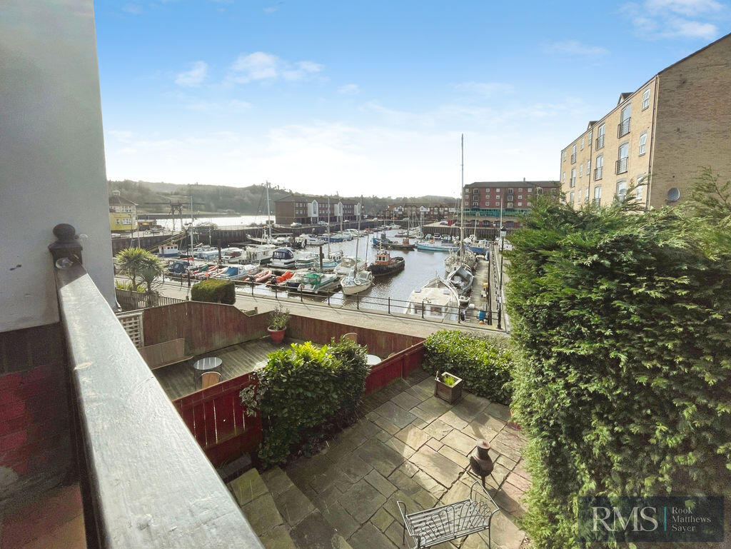 House in Newcastle upon Tyne - View 4
