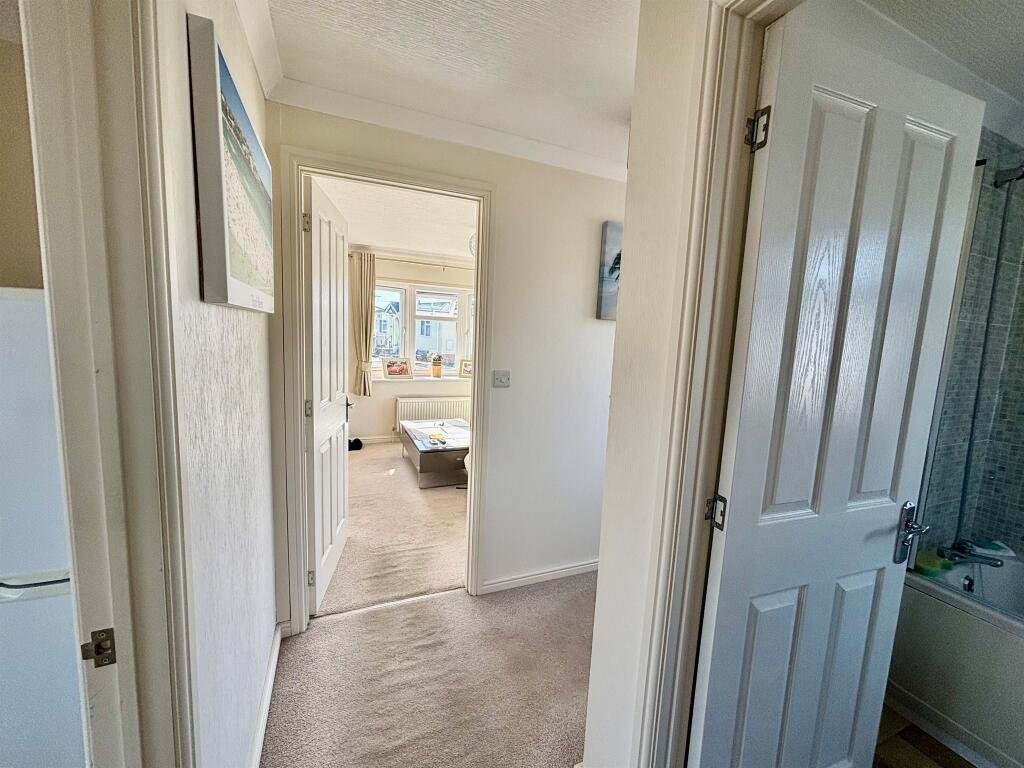 Marsh Lane, Frodsham photo 4