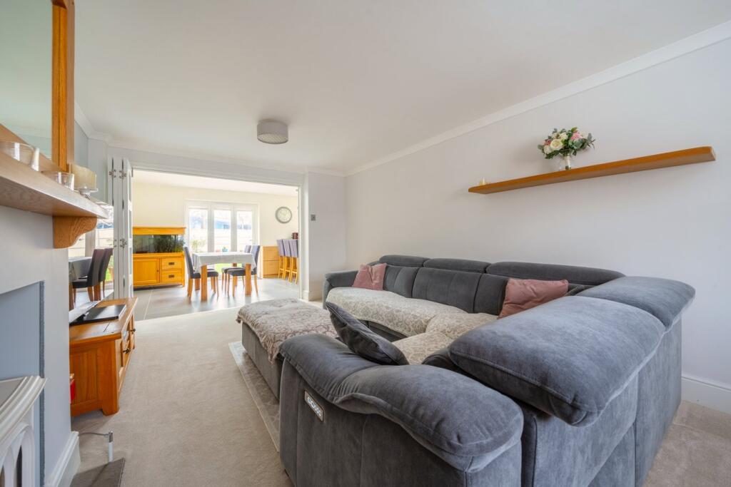 Beverley Road, Sunbury-on-Thames, TW16 – pohled 6