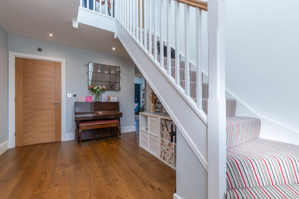 House in New Forest, Augustus Park, Fordingbridge - View 5