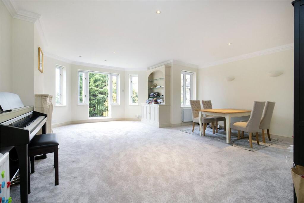 Apartment in London - View 2