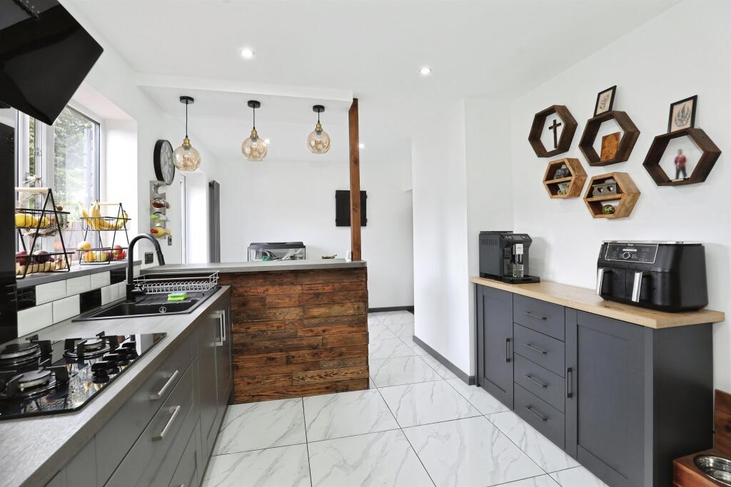 House in Northwich, Greenbank - View 5