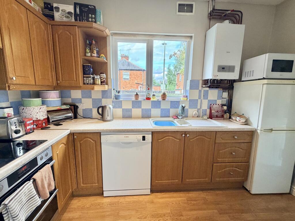 House in Leicester - View 5
