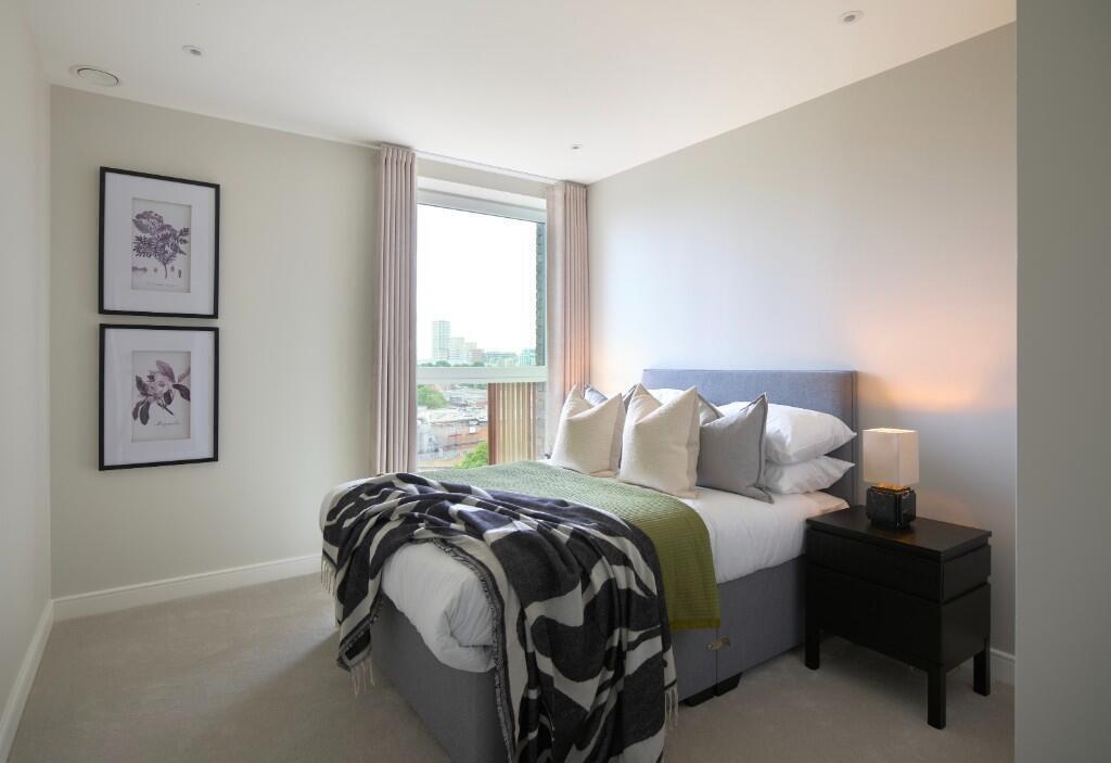 Apartment in Harrow - More
