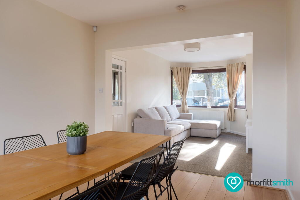 House in Sheffield, Wadsley Bridge, Fox Hill - View 4