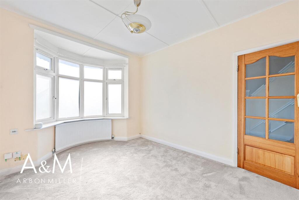 House in Ilford - View 4