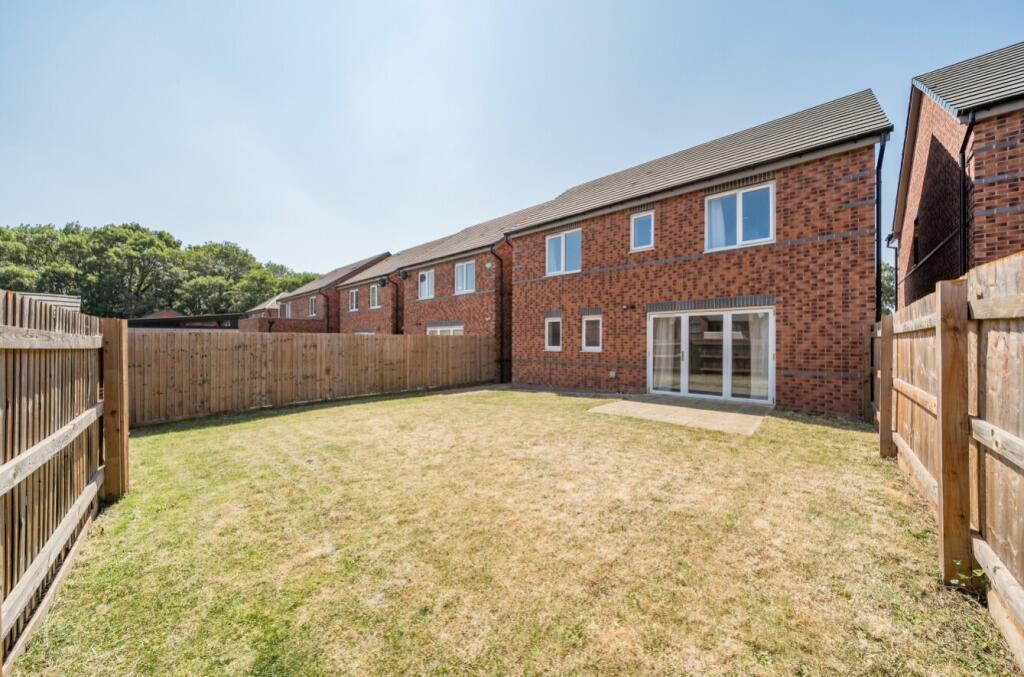Sawyer Crescent, Wollaton, Nottingham, Nottinghamshire, NG8 - View 4