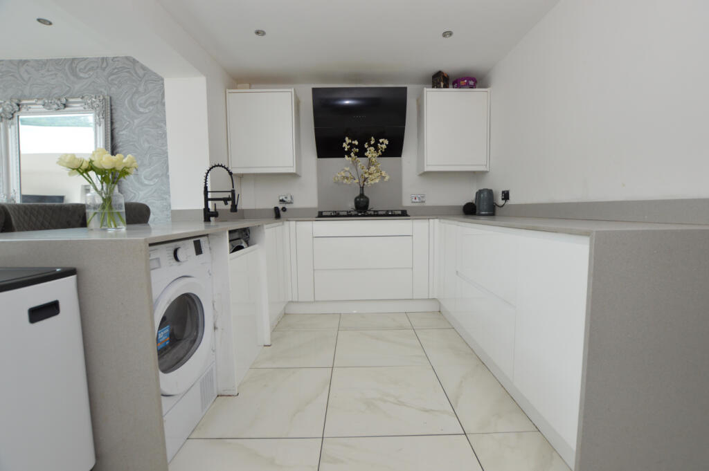 House in Wigan, Hindley Green - View 4