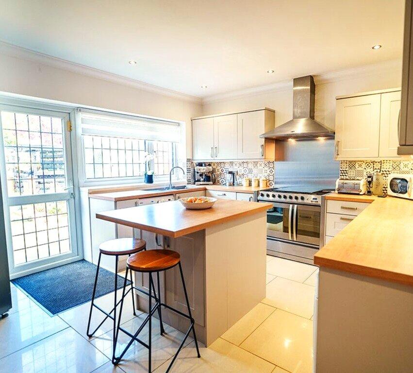 Main image of property: Bartlow Gardens, RM5