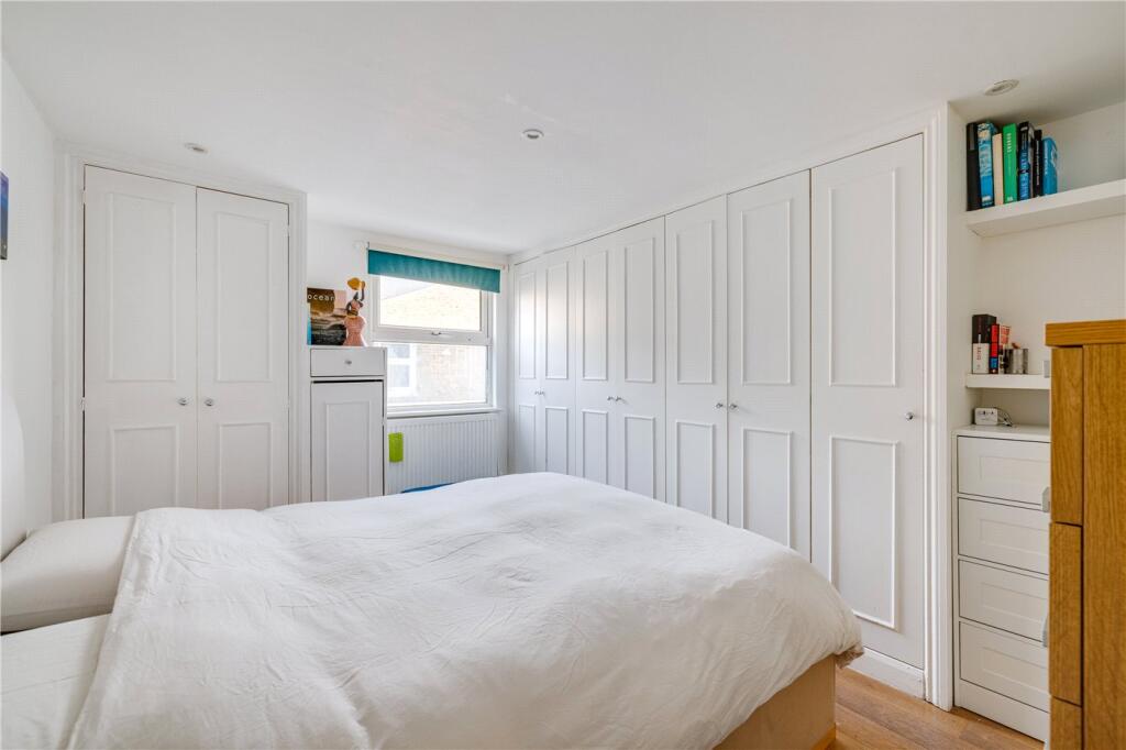 Apartment in London, Fulham - View 4